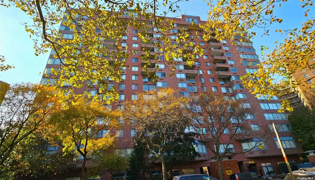 62-54 97th PL #Phc, Rego Park, NY 11374