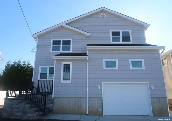 Oceanside, NY 11572,166 Carlton CT