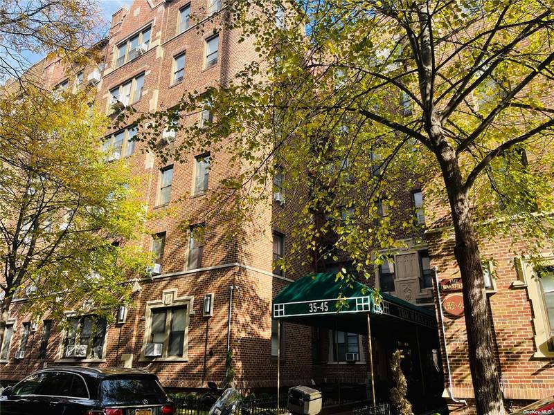 35-45 81 St #C1, Jackson Heights, NY 11372