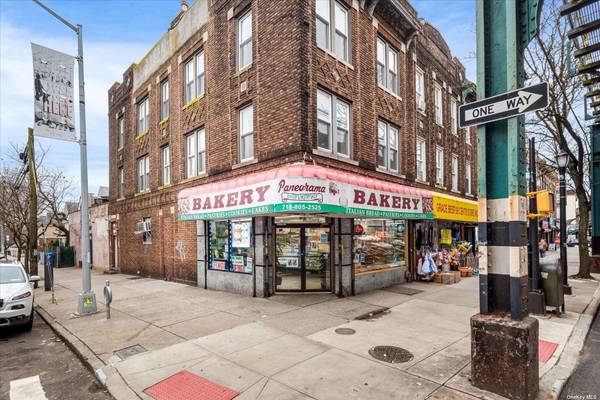 95-20 Jamaica AVE, Jamaica, NY 11421