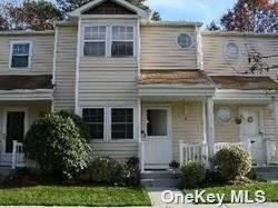 6 Franklin Commons #6,  Yaphank,  NY 11980