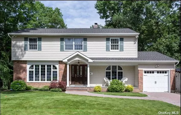 Old Bethpage, NY 11804,1 Willow RD