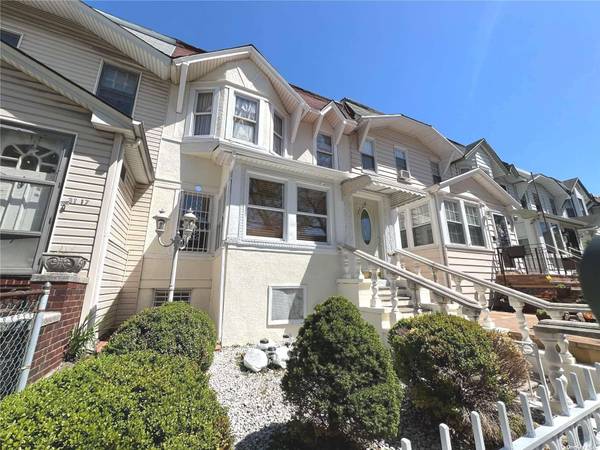 31-19 93rd ST, East Elmhurst, NY 11369