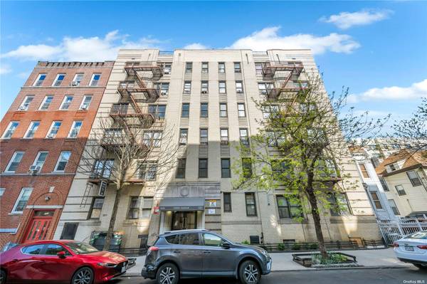 3245 Perry AVE #3D, Bronx, NY 10467