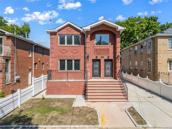 63-19 136 ST, Flushing, NY 11367