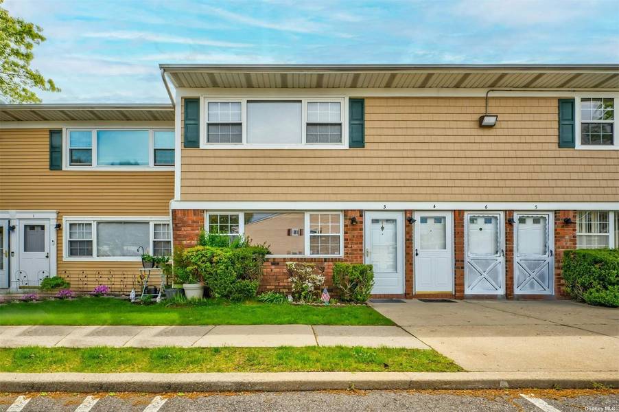 1-3 Atlantic AVE #3, Farmingdale, NY 11735