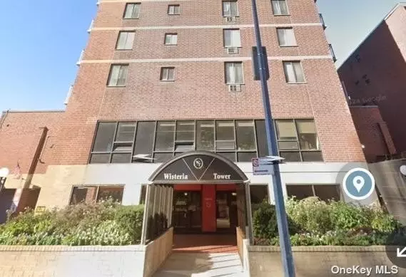 Flushing, NY 11355,136-17 Maple AVE #201