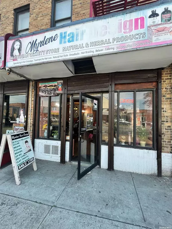 Hollis, NY 11423,195-46 Jamaica Ave