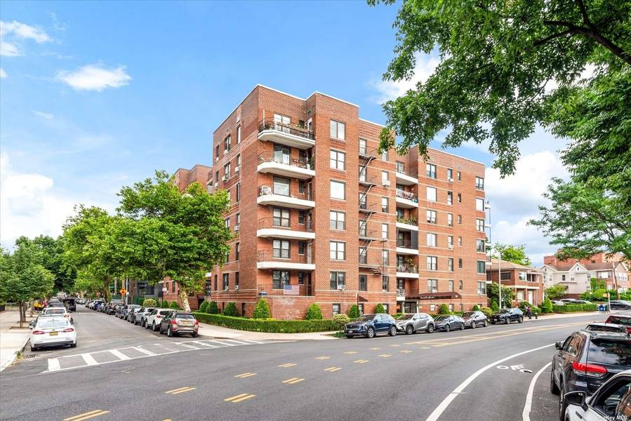 7401 Shore Road #3C, Bay Ridge, NY 11209