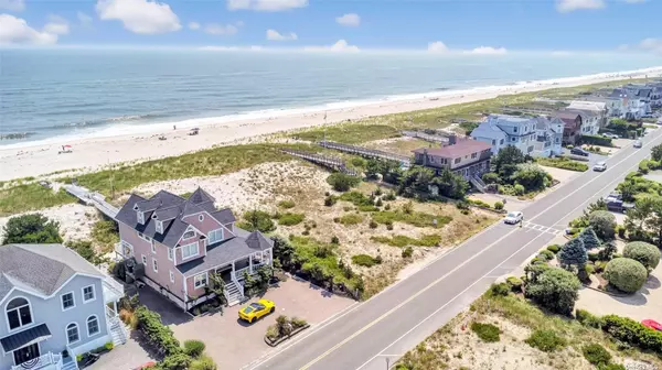 Westhampton Beach, NY 11978,699 Dune RD