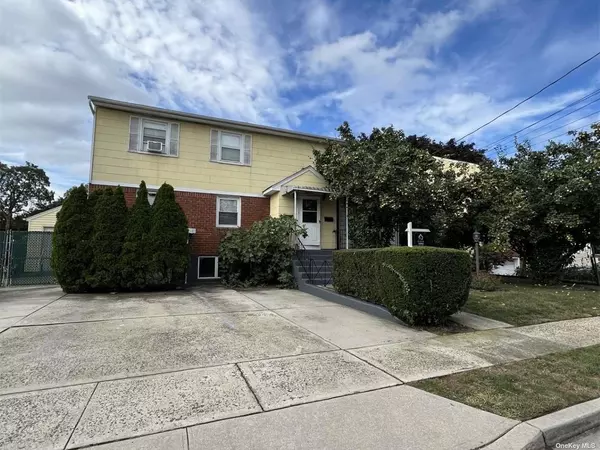 Lynbrook, NY 11563,12 Union PL