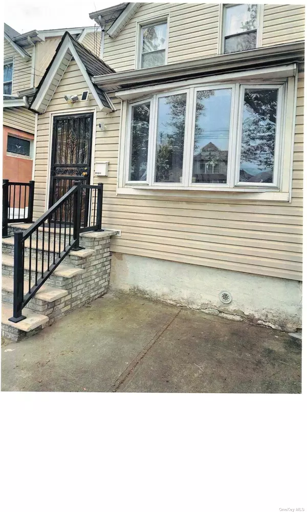 South Ozone Park, NY 11420,116-16 130th ST