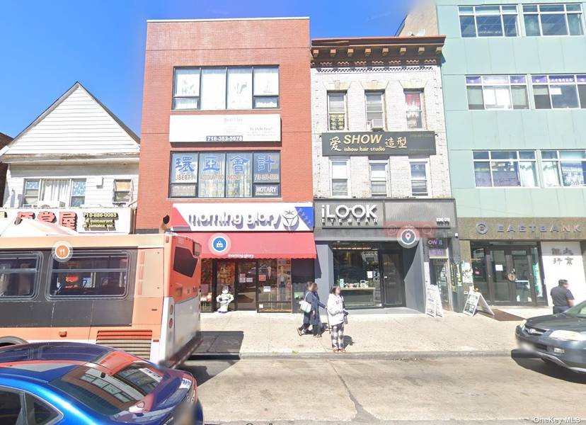 136-77 Roosevelt AVE #2, Flushing, NY 11354