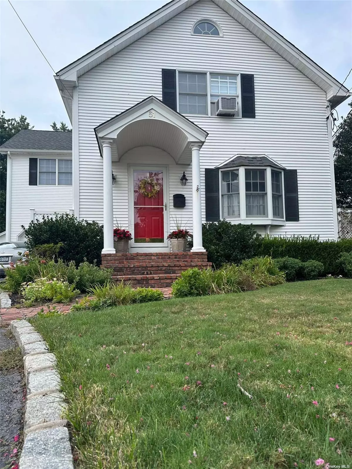 Patchogue, NY 11772,51 Marvin ST