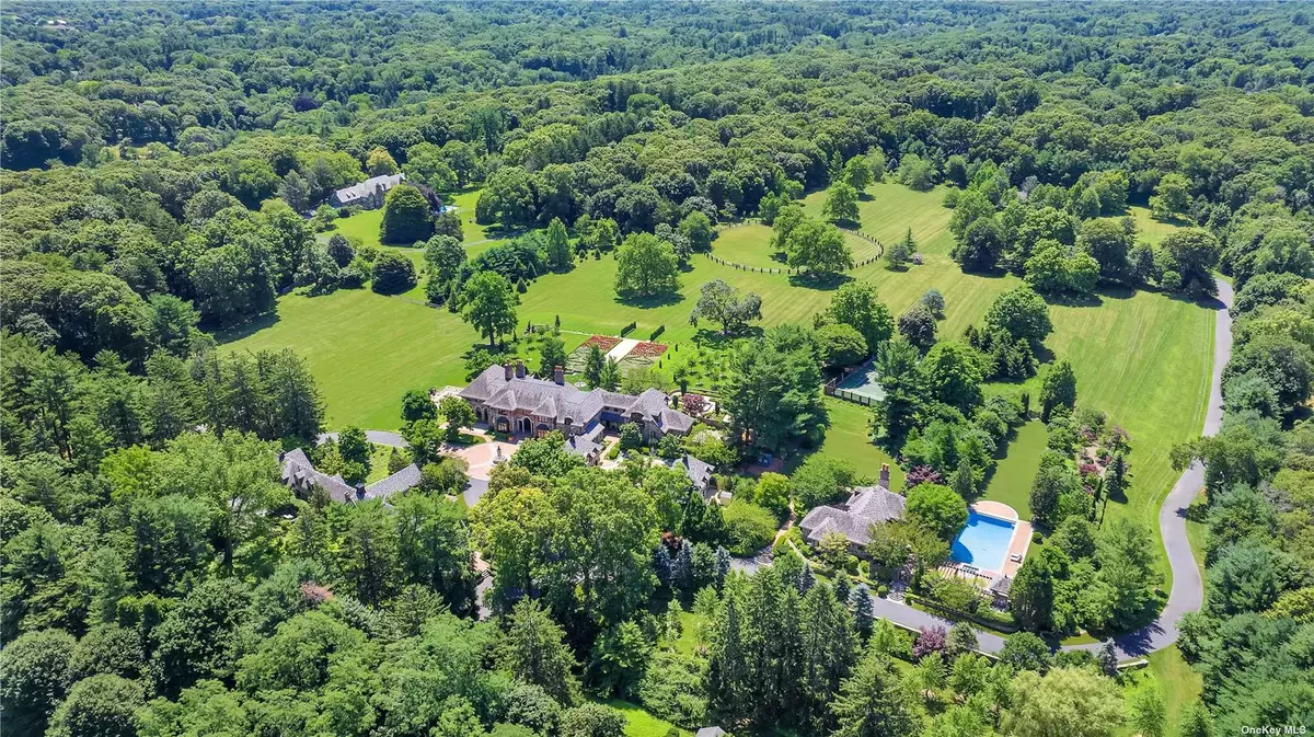 Upper Brookville, NY 11545,0 Applewood Estate