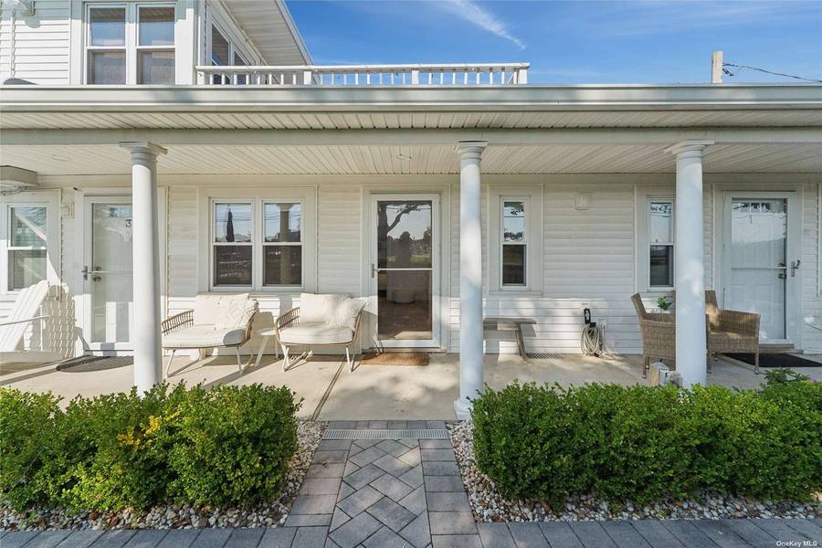 58 Library AVE #2, Westhampton Beach, NY 11978