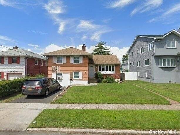 340 Argyle RD, Cedarhurst, NY 11516