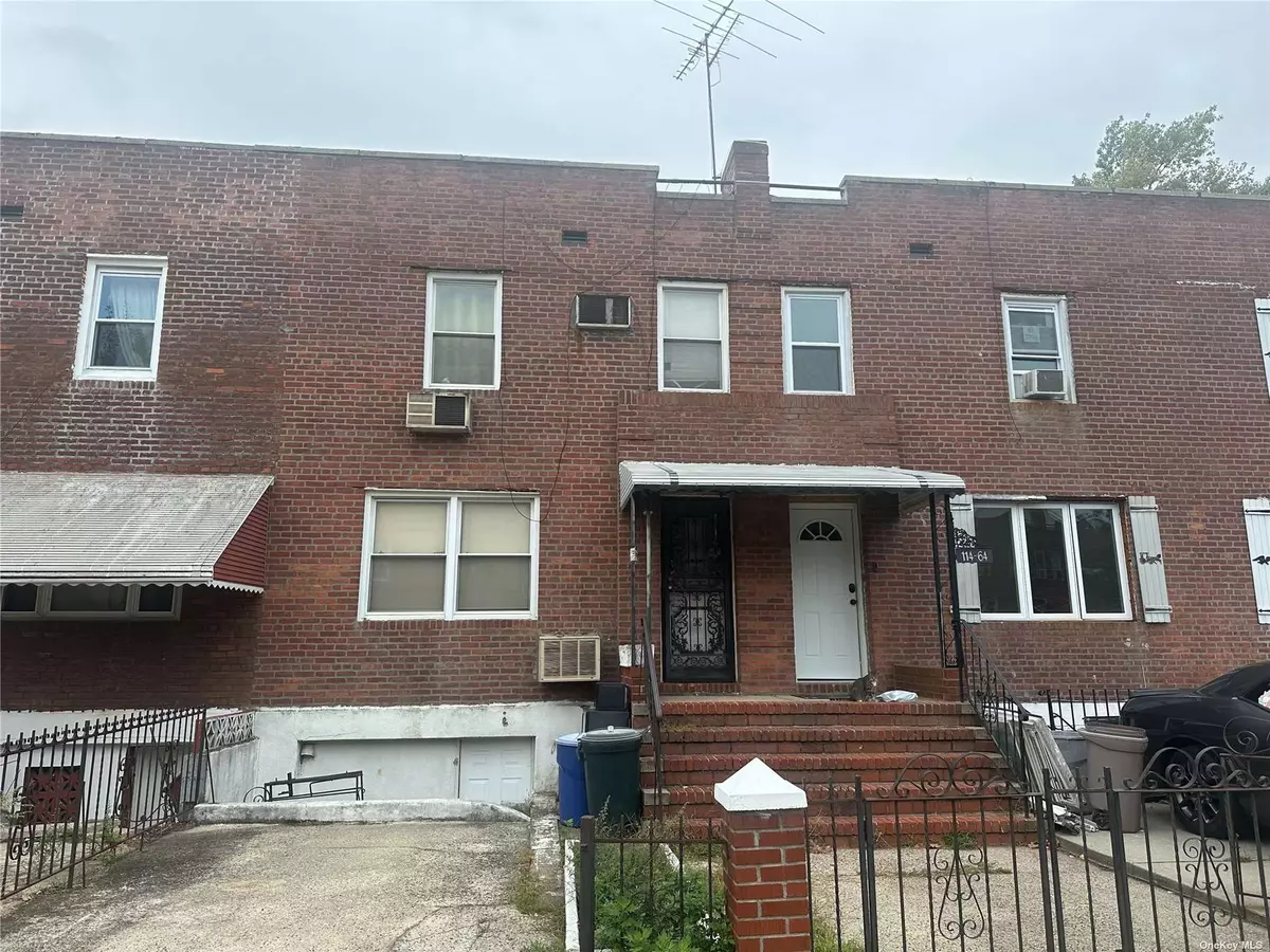 Cambria Heights, NY 11411,114-66 225 ST