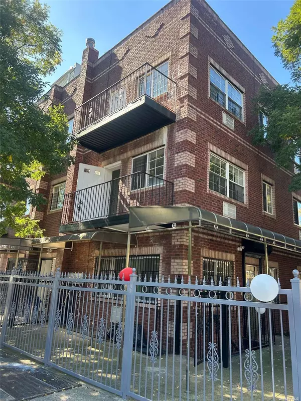 Flatbush, NY 11226,104 E 28th ST