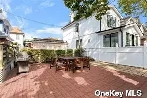 Bay Ridge, NY 11209,7523 Narrows AVE