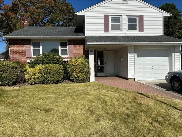 East Islip, NY 11730,111 Argyle DR