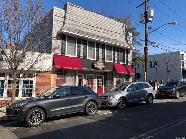 Port Jefferson, NY 11777,242 E Main ST #B