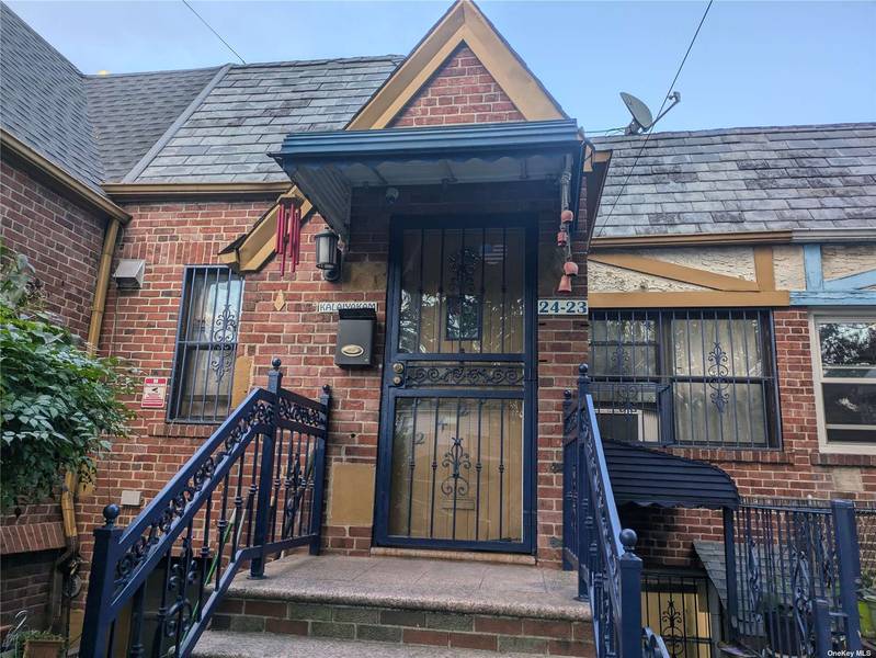 24-23 82nd ST, East Elmhurst, NY 11370