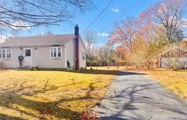 Selden, NY 11784,24 Abinet CT