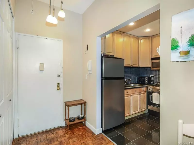 3065 Sedgwick AVE #1H, Bronx, NY 10468