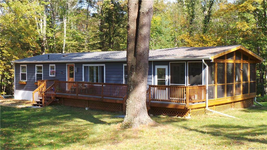 321 Pine Grove RD, Smallwood, NY 12778