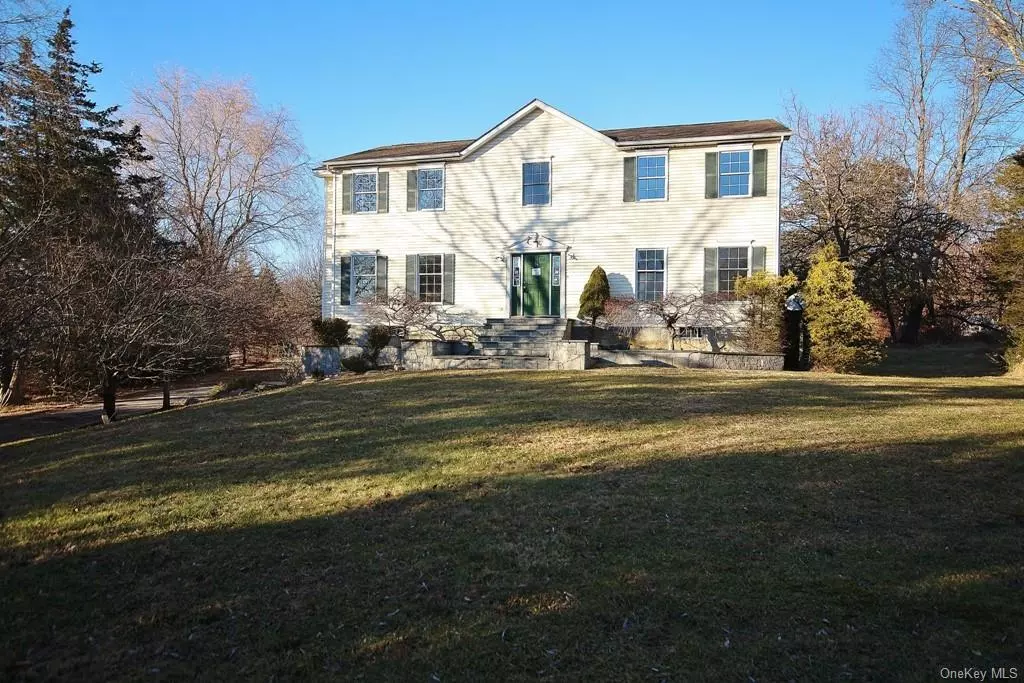 Wingdale, NY 12594,36 White Oak CIR