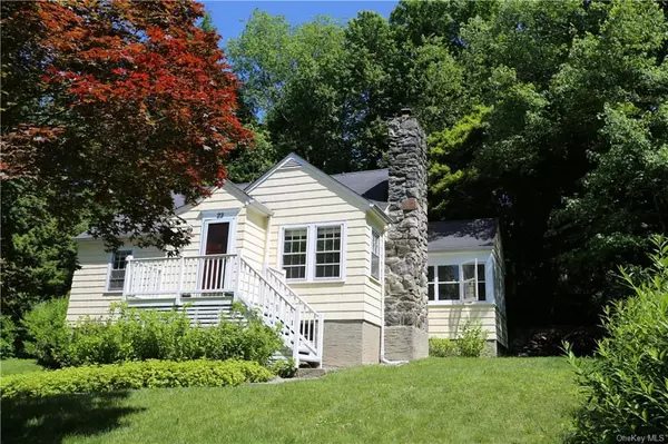 Mount Kisco, NY 10549,23 Lakeside RD