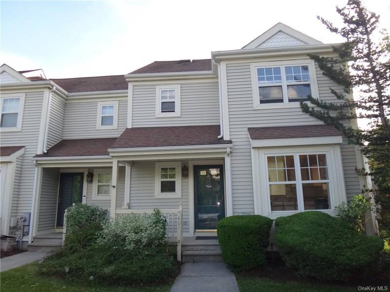 401 Cornwall Meadows LN, Patterson, NY 12563