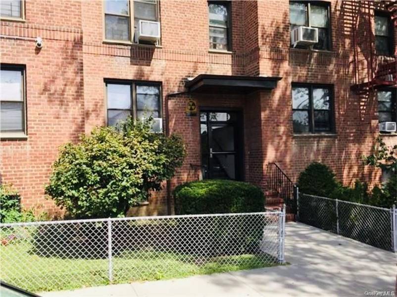 749 E 231st ST #6F, Bronx, NY 10466