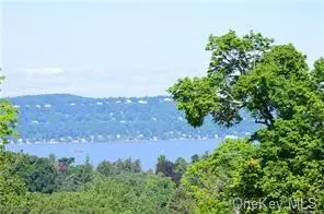 3 Carriage TRL, Tarrytown, NY 10591