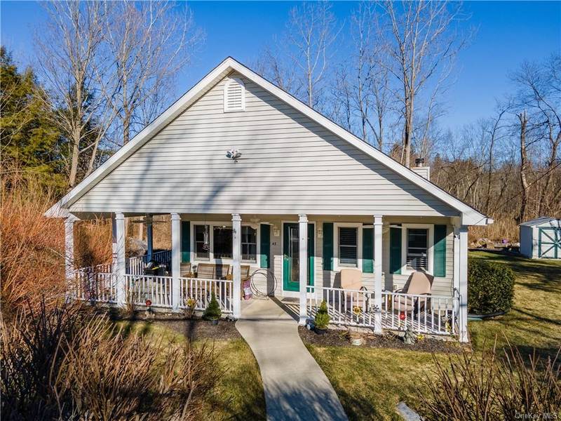 65 Lake Shore DR, Mahopac, NY 10541