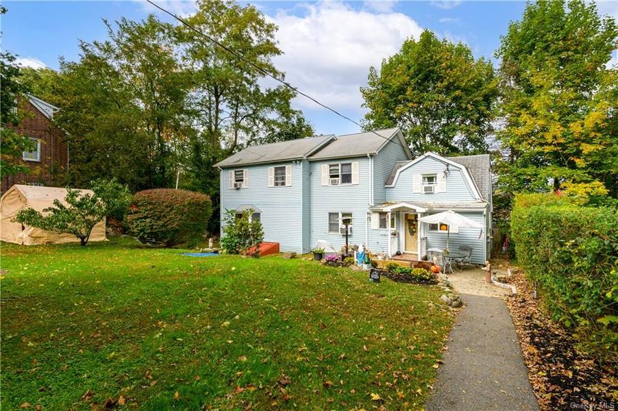 223 Center DR, Mahopac, NY 10541