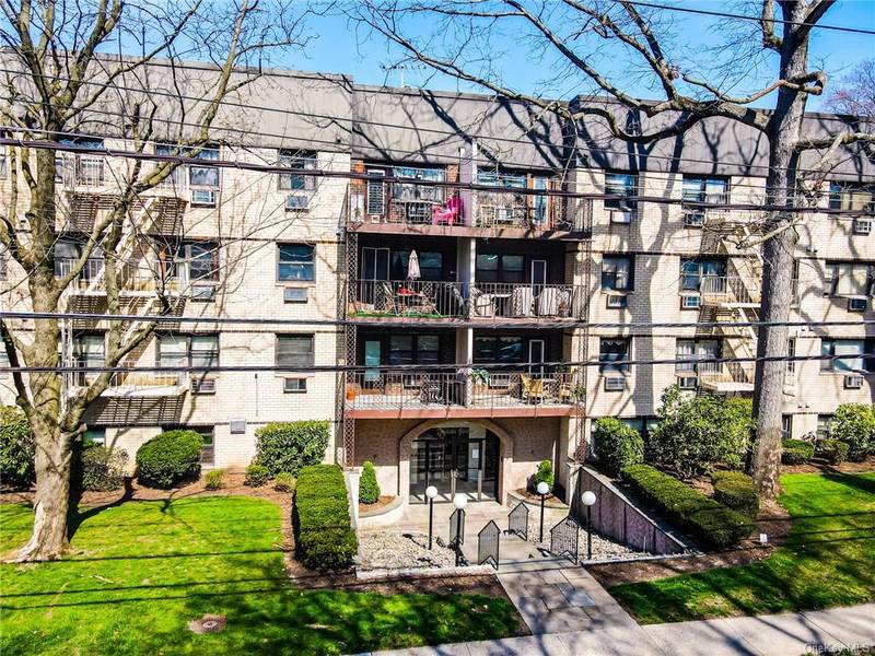 2241 Palmer AVE #4N, New Rochelle, NY 10801