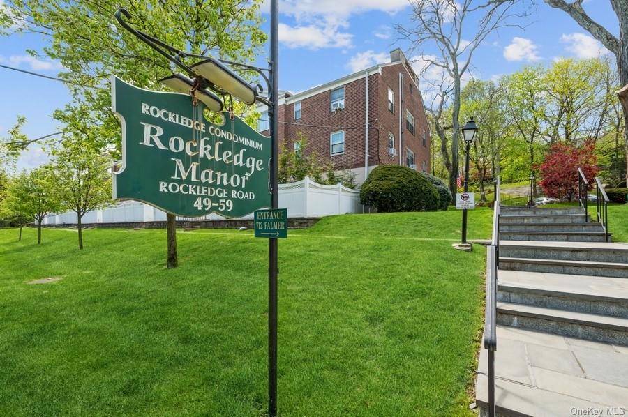 49 Rockledge RD #11F, Bronxville, NY 10708