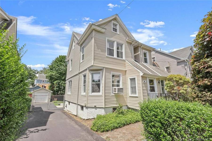 36 Longview AVE, White Plains, NY 10605