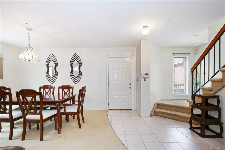 50 Dekalb AVE #N-10, White Plains, NY 10605