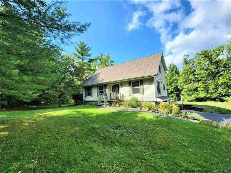 171 Piney Point RD, Boiceville, NY 12412