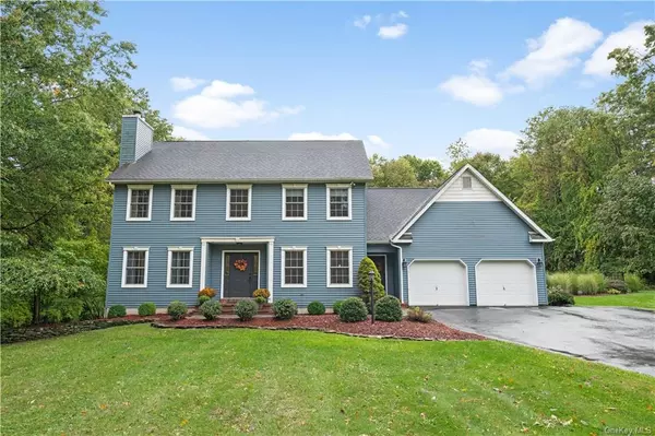 34 Daisy LN, Montgomery, NY 12549