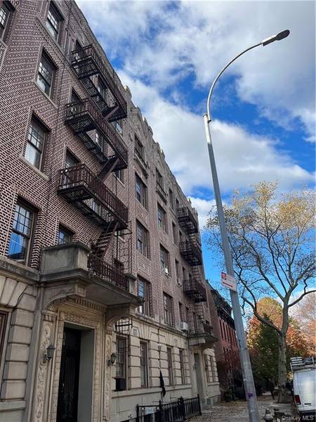 116 Cambridge PL #3B, Clinton Hill, NY 11238