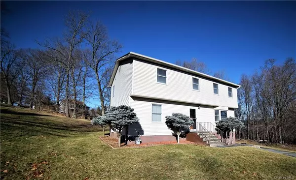 Harriman, NY 10926,8 Fawn Ridge CT