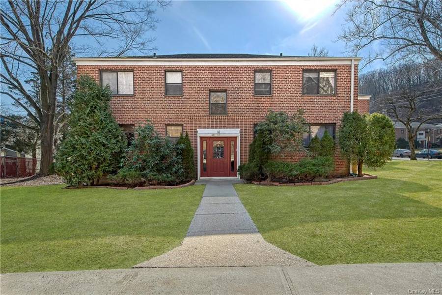 110 Virginia RD #C, White Plains, NY 10603