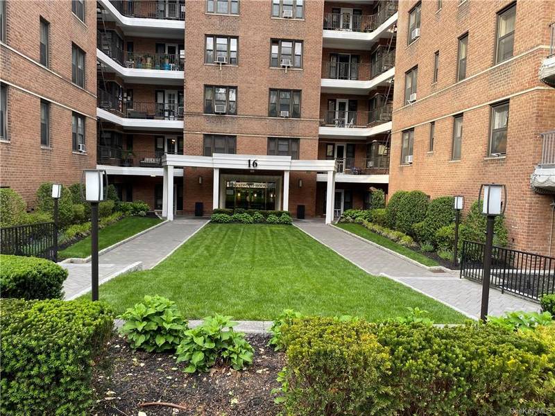 16 N Broadway #6H, White Plains, NY 10601