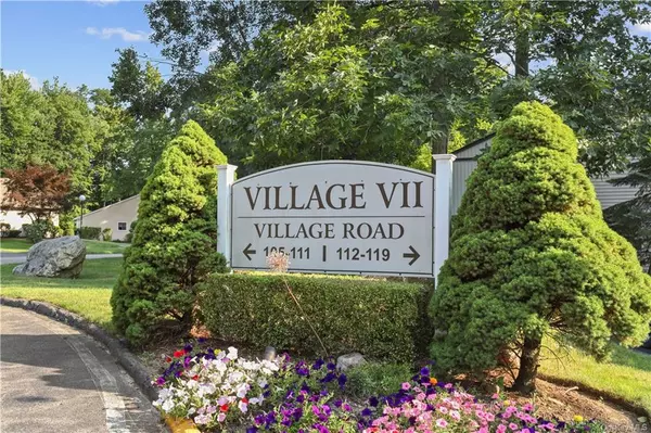 Yorktown Heights, NY 10598,115 Village RD #A