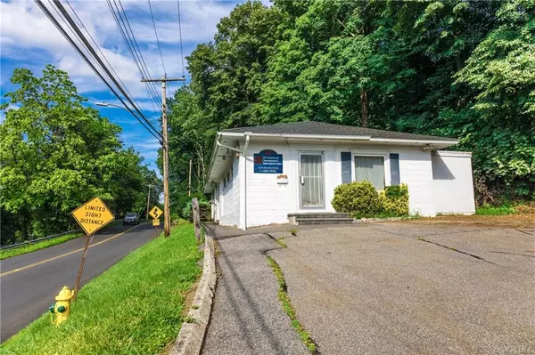 Bedford Hills, NY 10507,85 Adams ST