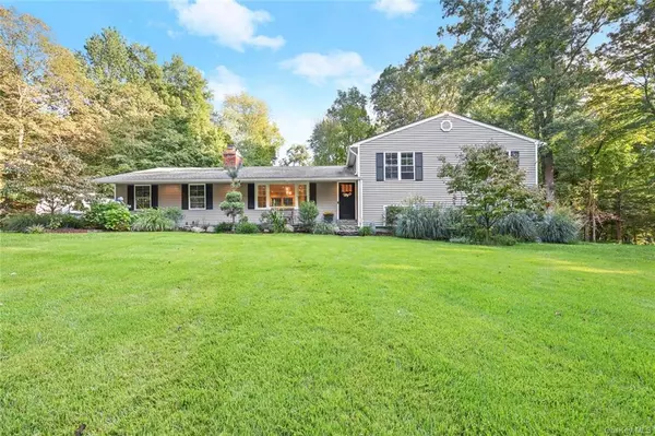 Pound Ridge, NY 10576,107 Horseshoe Hill RD